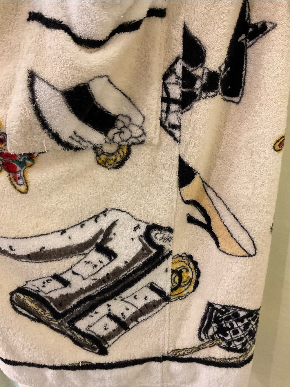 Chanel Robe - Picture 3 of 9